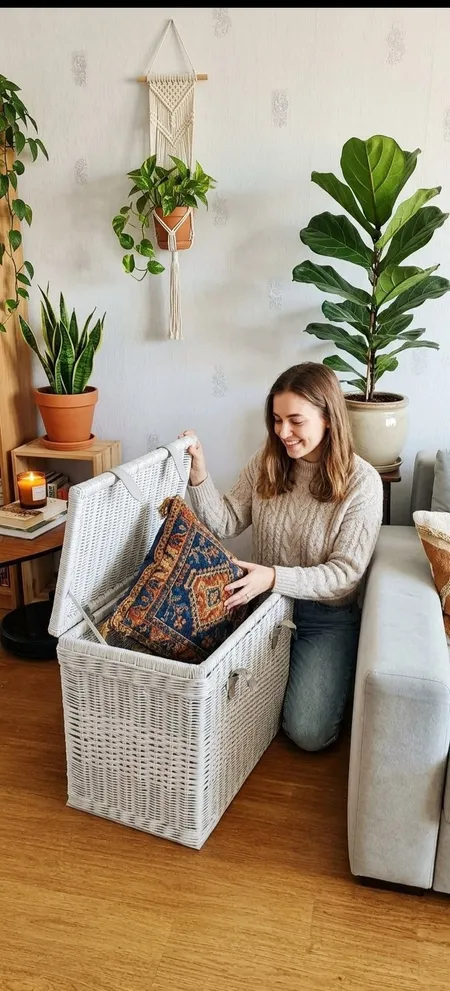 Сундук плетеный на деревянном каркасе